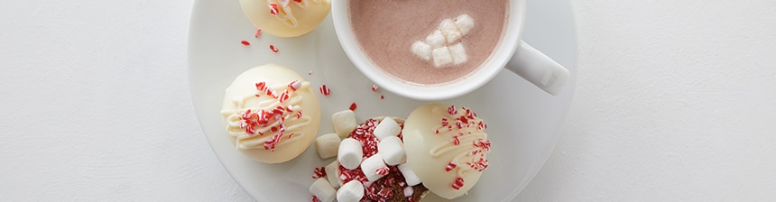 White Peppermint Hot Chocolate Bombs Recipe