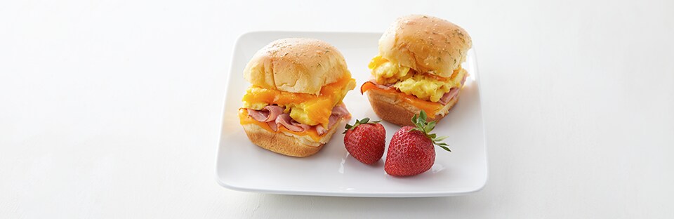 Ham, Egg and Cheese Breakfast Sliders Ham, Egg and Cheese Breakfast Sliders