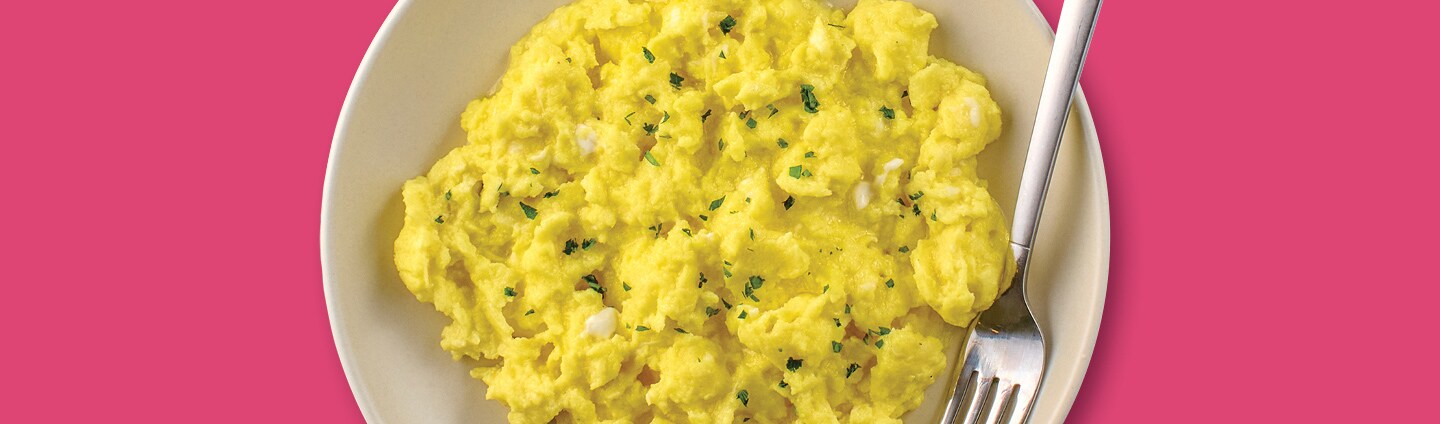 Scrambled eggs and cottage cheese